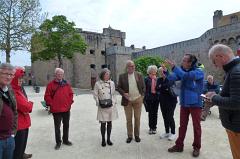 Z1905-17 Saint-Malo GDGW 15 Devant le chateau